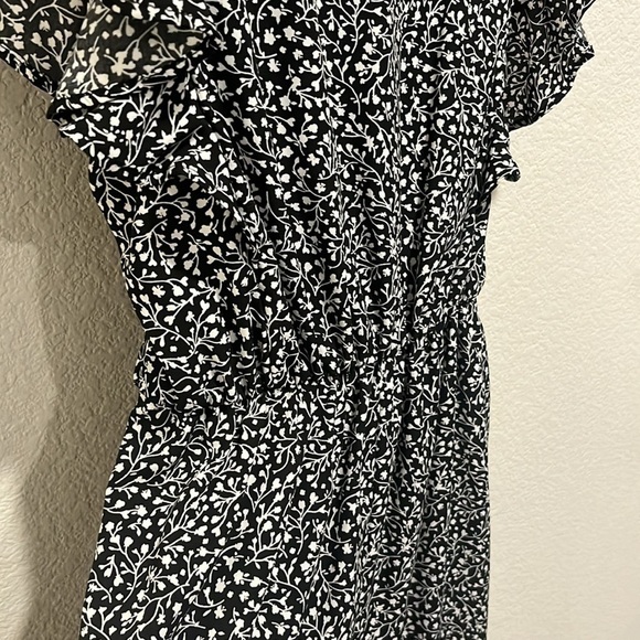 Sienna Sky Women’s medium button down dress Midi Spring style - Picture 5 of 5